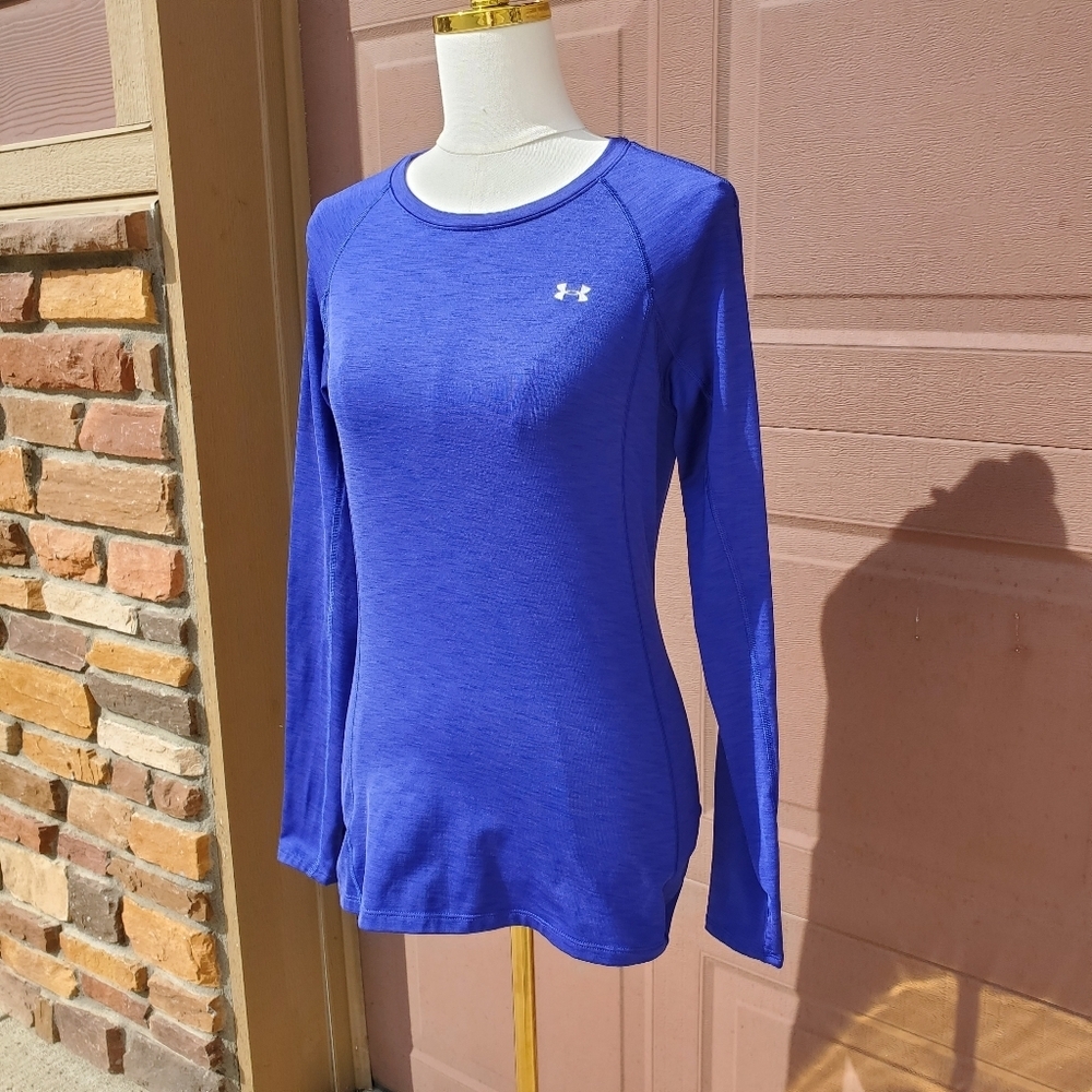 Under Armour Cold Gear Fitted Long Sleeve Athletic Top Women's Size Medium EUC - Picture 11 of 16